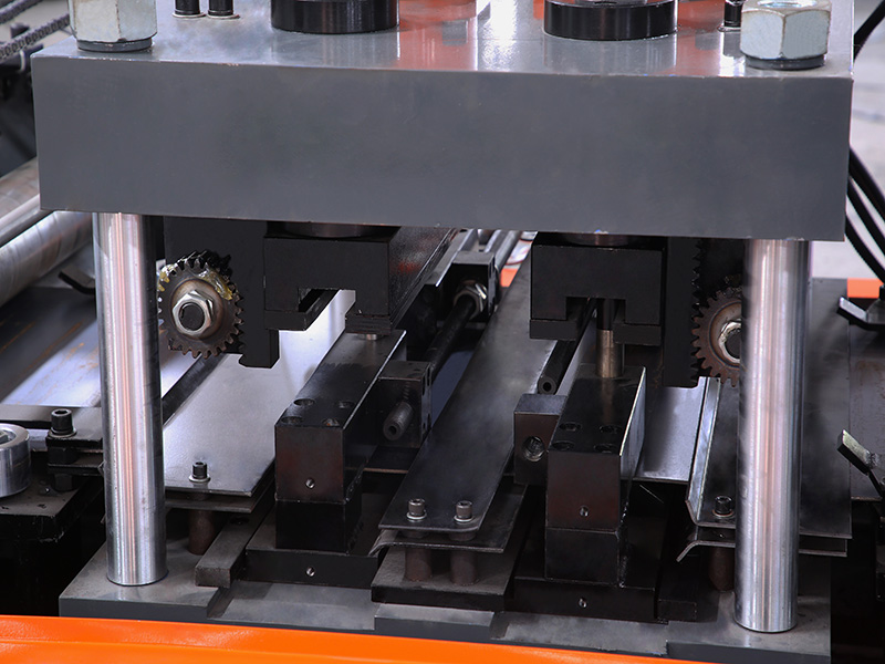 AUTO Change CZ Purlin Roll Forming Machine AUTO Change CZ Purlin Roll Forming Machine