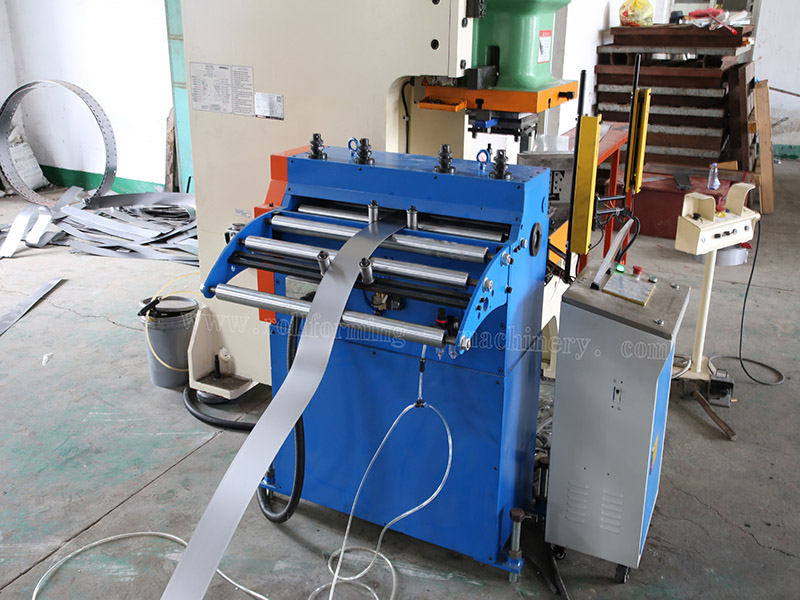 High Speed Punching Fastener Line