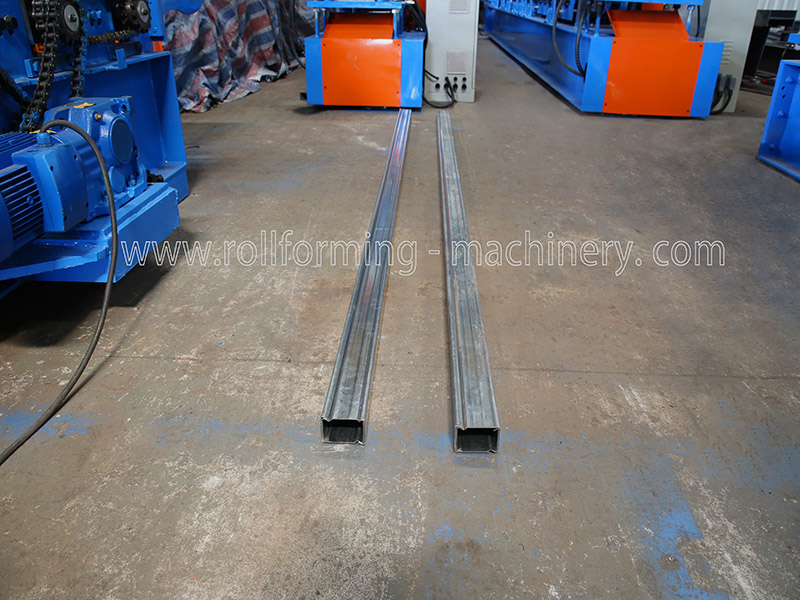 Auto Change Type Shelf Box Beam Roll Forming Machine Auto Change Type Shelf Box Beam Roll Forming Machine