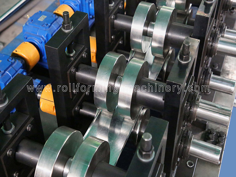 Drywall CU Channel Roll Forming Machine With AUTO Stacker Drywall CU Channel Roll Forming Machine With AUTO Stacker